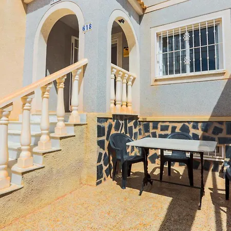 3 Bedroom In Holiday home